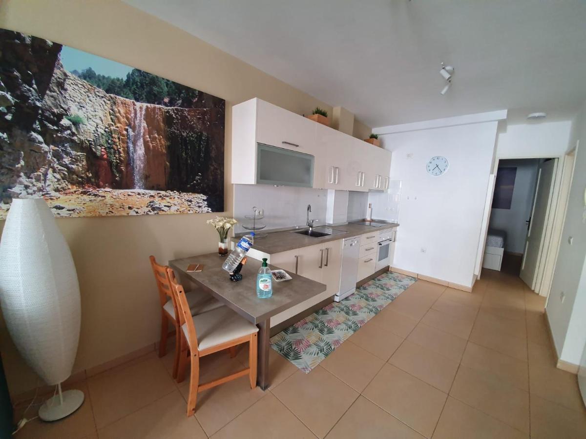 Apartamento Calas Puerto De Naos Exterior photo